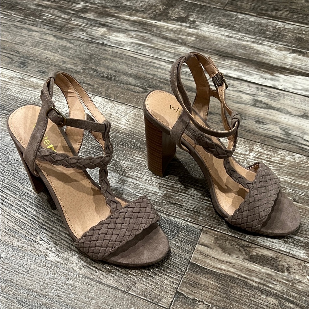 Elegant Braided Strap Block Heel Sandals
